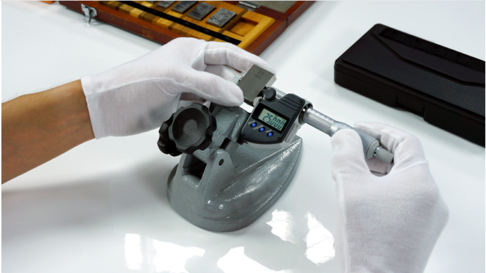 laboratory equipment calibration